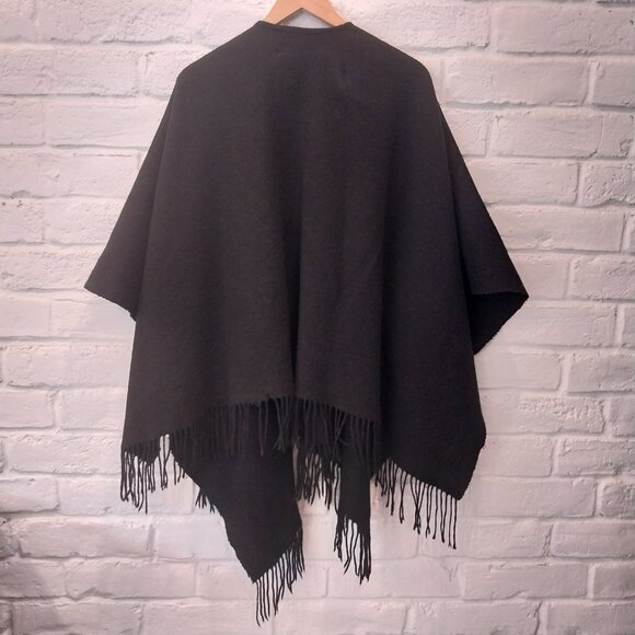 Portoland 100% Wool Poncho Black Wrap Cardigan Fringed Cape Shrug S,M,L One Size - Picture 5 of 6
